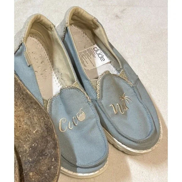 Hey Dude 'Coco' Aqua and Natural Slip on Women's Shoe Size 7 Gold Sparkle - Picture 1 of 9